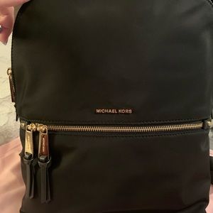 NWT Michael Kors Large Kelsey Backpack Black
